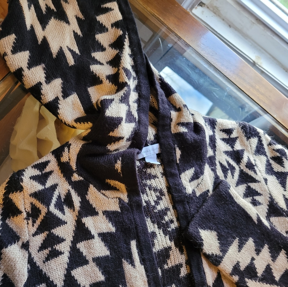 Long sleeve sweater